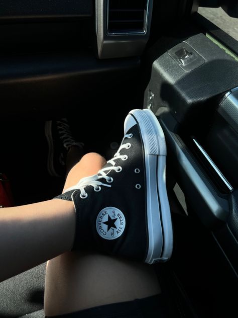 Converse high-top platforms, everyday style, shoe lover, converse obsessed Dark Red Converse, Chuck Taylor Shoes, Converse Womens, Everyday Shoe, Black High Top Converse, Red Converse, Aesthetic Grunge Outfit, New Converse, Everyday Shoes