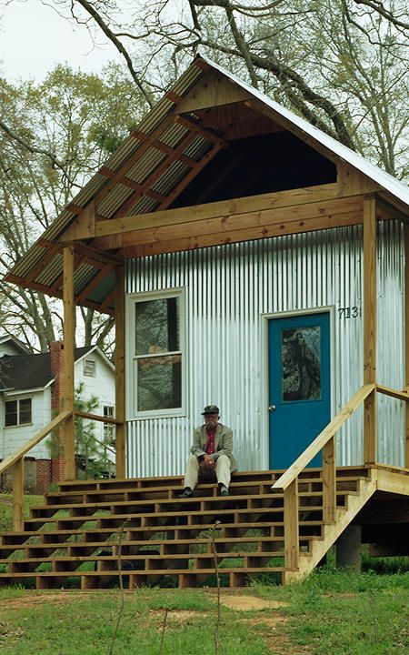 Rural Studio, A Small House, Cheap Houses, Casa Container, Tiny Spaces, Tiny House Cabin, Auburn University, Cabins And Cottages, Tiny House Living