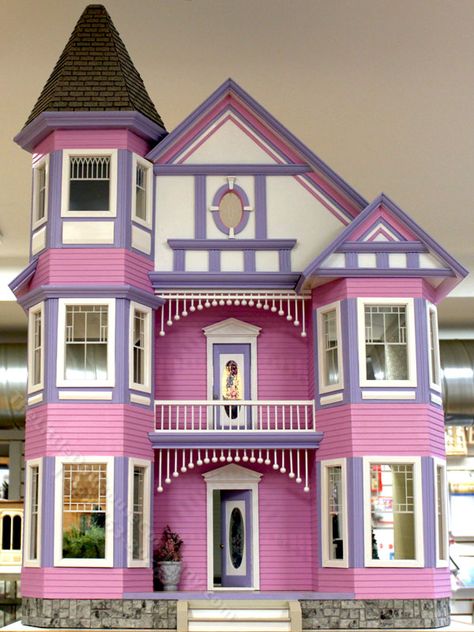 Victorian Painted Lady Dollhouse, Painted Lady Dollhouse Interior, Painted Lady Dollhouse, Dollhouse Interior Ideas, Purple Dollhouse, Painted Lady House, Dollhouse Interior, Wood Houses, Victorian Wallpaper