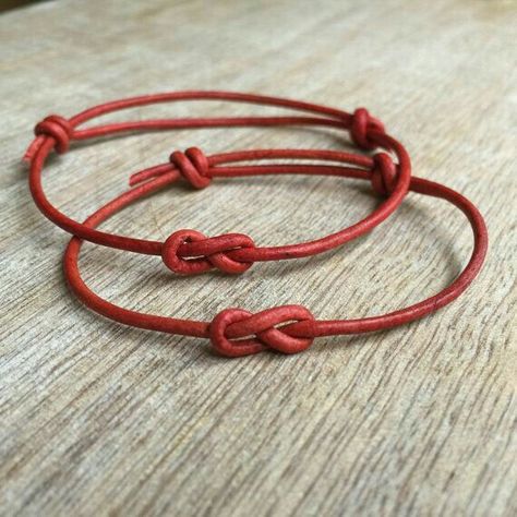 His And Hers Bracelets, Bracelets Couple, Couples Jewelry, Vintage Jewelry Diy, Diy Jewelry To Sell, Diy Bangle Bracelets, Diy Leather Bracelet, Leather Jewelry Diy, Diy Jewelry Unique