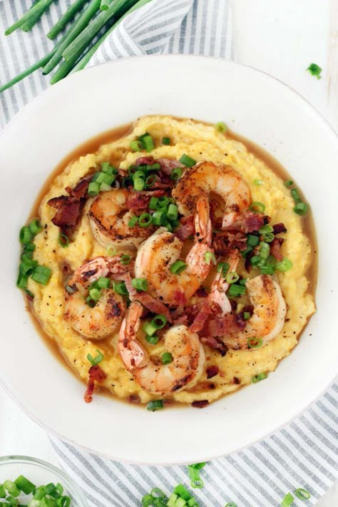 This classic Shrimp and Grits recipe is easy to make and is such delicious Southern comfort food! The cheesy grits are cheap and gluten free, and make an excellent base for the flavorful shrimp and crumbled bacon. Easy Shrimp And Grits, Southern Shrimp And Grits, Shrimp Grits Recipe, Shrimp N Grits Recipe, Flavorful Shrimp, Southern Comfort Food, Cheesy Grits, Grits Recipe, Shrimp And Grits