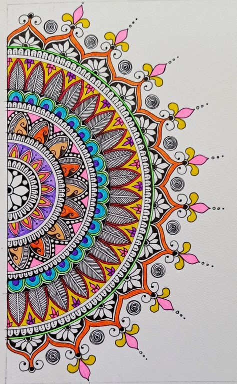 Mandala Colouring Ideas, Half Mandala Art, Mandala Drawing Colourful, Drawing Snap, Mandala Art Ideas Creative, Mandala Art Colorful, Mandala Workshop, Kolka Design, Carpet Ideas 2023