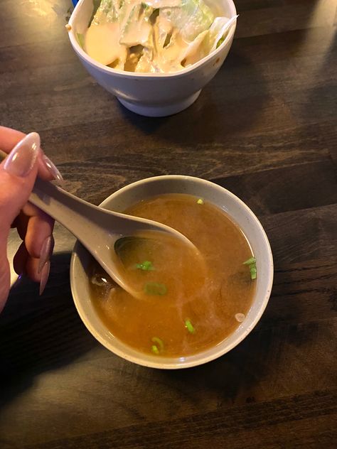 #miso #misosoup #yummy #crave #inspogirl #soup #nails #food Miso Soup Aesthetic, Aesthetic Soup, Soup Aesthetic, Miso Soup, Food Inspo, Low Cal, Married Life, Junk Food, Japan Travel