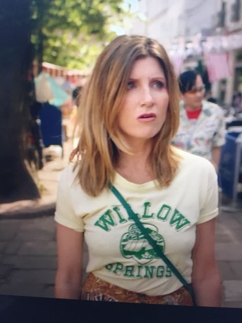 Sharon Horgan, Hair 2024, Hairstyle Ideas, A Style, Hair Cuts, Lookbook, Sense, T Shirts For Women, My Style