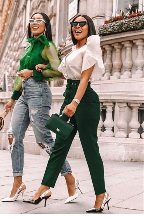 Kefilwe Mabote, Stylish Black Women, Weekend With Friends, Stylish Naija, Look Jean, Looks Pinterest, Fashion Blogger Style, Classy Work Outfits, Classy Casual Outfits