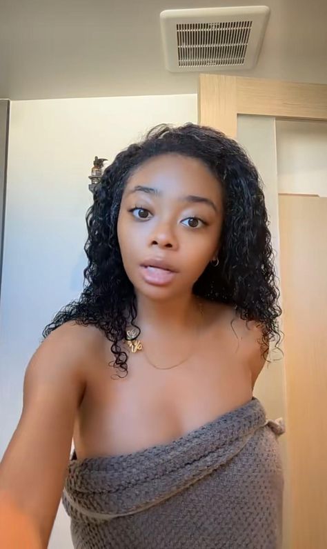 Skai Jackson Boyfriend, Skia Jackson, Sky Jackson, Black Women Celebrities, Tiwa Savage, Women Celebrities, Skai Jackson, Crazy Women, Black Celebrities