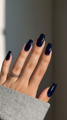 Navy Blue Coffin Nail Ideas, Nail Art Coffin Shape, Blue Coffin Nail Ideas, Relax Drawing, Nail Art Coffin, Coffin Nail Ideas, Creative Nail Art, Blue Coffin Nails, Navy Blue Nails