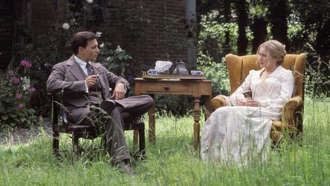 Finding Neverland Movie, Box Of Tissues, Finding Neverland, Ugly Cry, Young Johnny Depp, Johnny Depp Movies, Johnny Depp Pictures, Film Images, Cottage Life