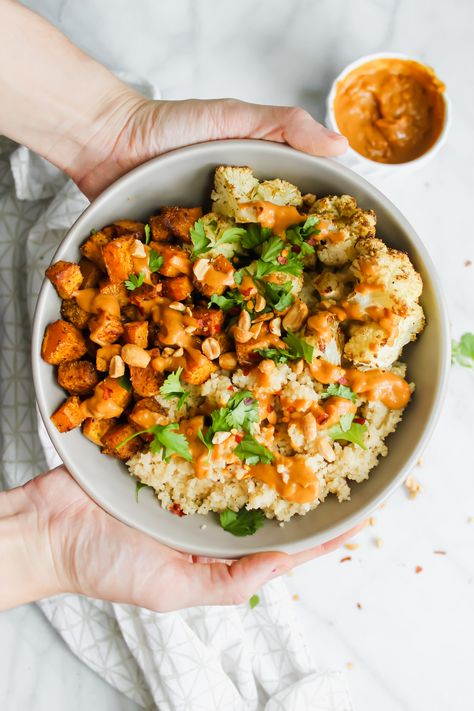 Squash Cauliflower Recipes, Butternut Squash Cauliflower Recipes, Butternut Squash And Cauliflower Recipes, Squash And Cauliflower Recipes, Butternut Squash Bowl Recipes, Butternut Squash Bowls, Butternut Squash Lunch, Asian Butternut Squash, Butternut Squash Bowl