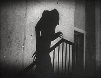 Nosferatu (1922) October Movies, Nosferatu 1922, Vampire Film, Shot Film, Horror Vintage, German Expressionism, Septième Art, Film Horror, Horror Nights