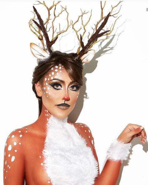 Diy Reindeer Costume, Rudolph Makeup, Rudolph Costume, Reindeer Makeup, Makeup Karakter, Xmas Makeup, Reindeer Outfit, Deer Makeup, Reindeer Costume