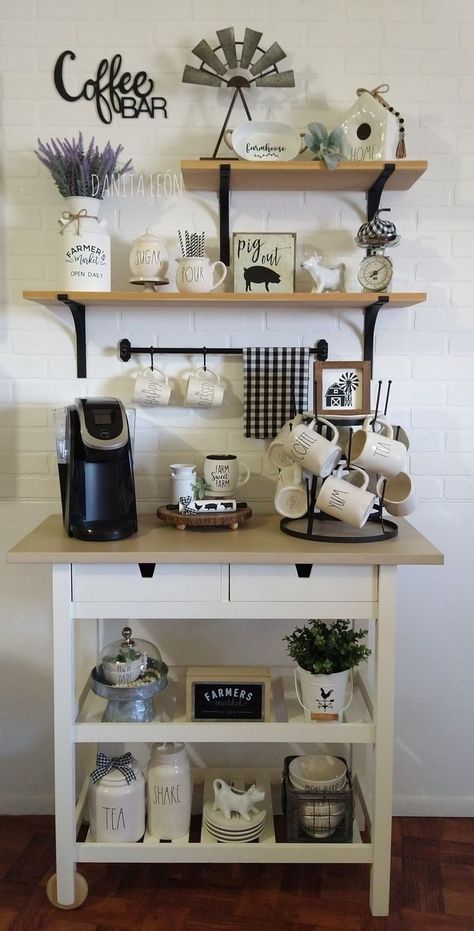 Koffie Stations, Coffee Bar Ideas Kitchen, Coffee Bar In Kitchen, Kaffe Station, Bar In Kitchen, Coffee Bar Ideas Kitchen Counter, Coffee Bar Cart, Coffee Bar Station, Coffee Bar Ideas