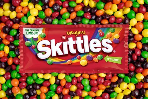 Skittles green flavor change: The switch back to lime is a welcome one. Skittles Logo, Citrus Recipes, Valentines Inspiration, Diy Gift Set, Kitchen Jars, Taste The Rainbow, Favorite Candy, The Switch, Colorful Candy