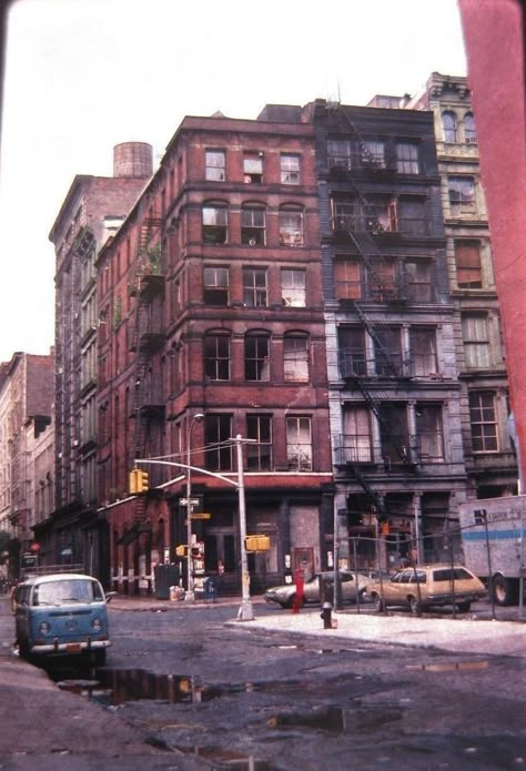 Photographie New York, New York Buildings, Bronx Nyc, The Bronx New York, Uk City, Nyc Aesthetic, West Side Story, New York Aesthetic, City Pictures