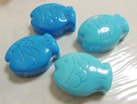 fish soaps Perla Soap Sculpture, Fish Soap, Soap Sculpture, Origami Crafts, Handmade Soaps, Sugar Cookie, Origami, Soap, Fish