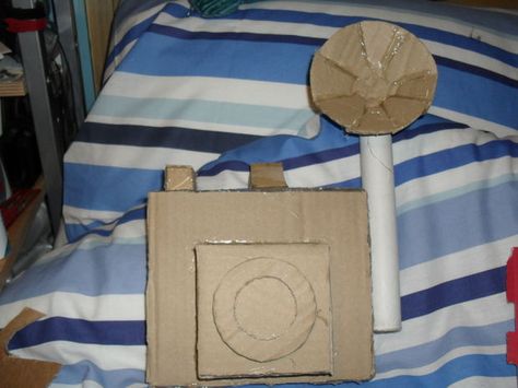 Picture of Cardboard Props: How to make a 1950's type Press Camera Diy Vintage Camera Prop, Cardboard Props, Corrugated Packaging, Corrugated Card, Clowning Around, Making A Movie, Cling Film, Movie Camera, 3d Shape