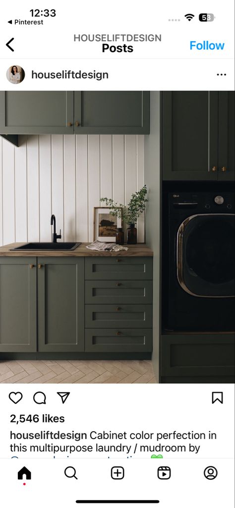 Laundry Room Interior Design, Laundry Room Interior, Dark Green Rooms, Laundy Room, Laundry Mudroom, Ohio House, Green Laundry, Rustic Laundry Rooms, Garage Addition