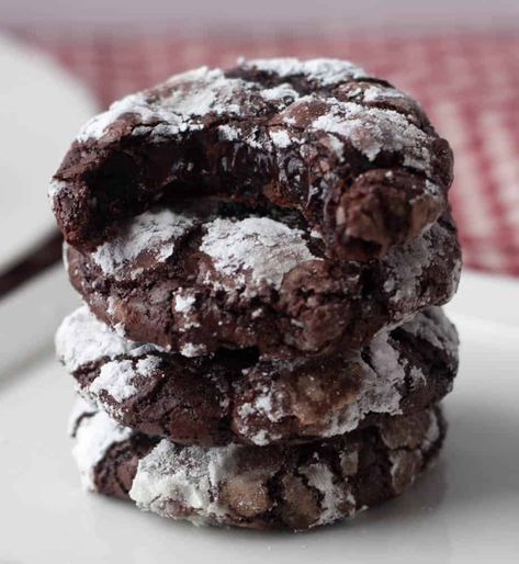 Flourless Chocolate Cookies, Gooey Butter Cookies, Xmas Recipes, Flourless Cookies, Chocolate Crinkle, Gooey Butter, Gooey Cookies, Fudge Cookies, Chocolate Crinkle Cookies