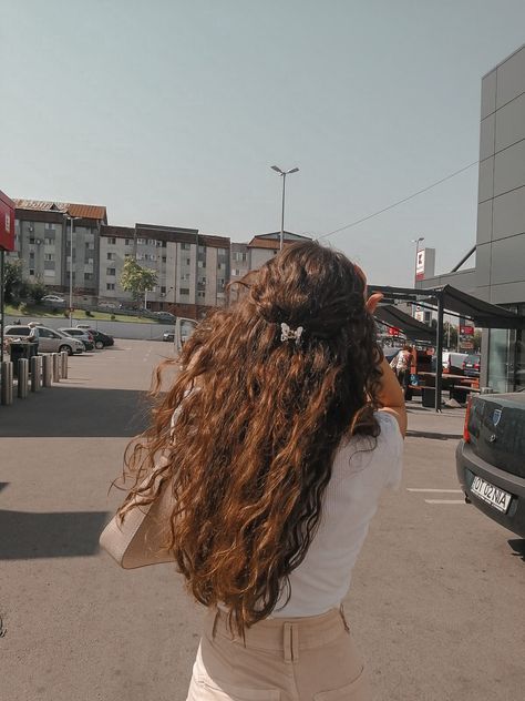 Curly Hair With Butterfly Clips, Surf Girl Hair, Curly Head, Half Up Half Down Hairstyle, Down Hairstyle, Hair Motivation, Butterfly Hair Clips, Brown Hair Dye