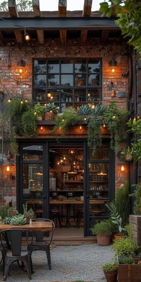 Cute Cafe Exterior, Industrial Exterior Design, Cafe Patio, Cafe Exterior, Outdoor Living Decor, Casa Vintage, Outdoor Cafe, Outdoor Patio Decor, Patio Decorating