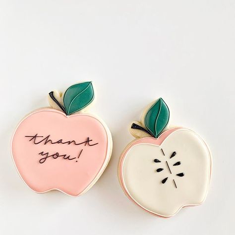 Teacher Cookies, Cookies Personalized, Painted Apple, Sliced Apple, School Cookies, Thank You Cookies, Royal Iced Cookies, Apple Cookies, Poison Apple