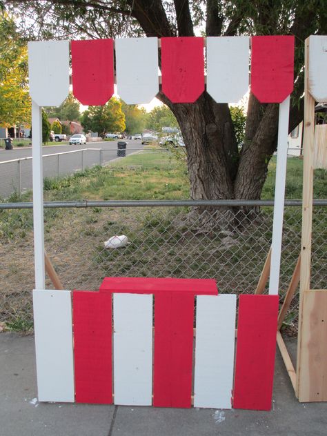 Carnival Game Booths that we made!!! Diy Carnival Booth, Carnival Booth Ideas, Diy Carnival Games, Backyard Carnival, Carnival Booths, Game Booth, Fall Carnival, Diy Carnival, Festival Games