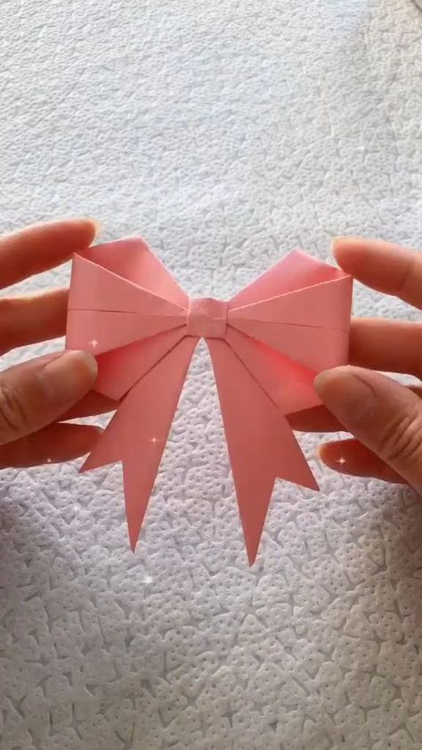 Cute Origami, Folding Origami, Origami Patterns, Tie Crafts, Instruções Origami, Diy Gift Set, Seni Dan Kraf, Easy Paper Crafts Diy, Handmade Paper Crafts