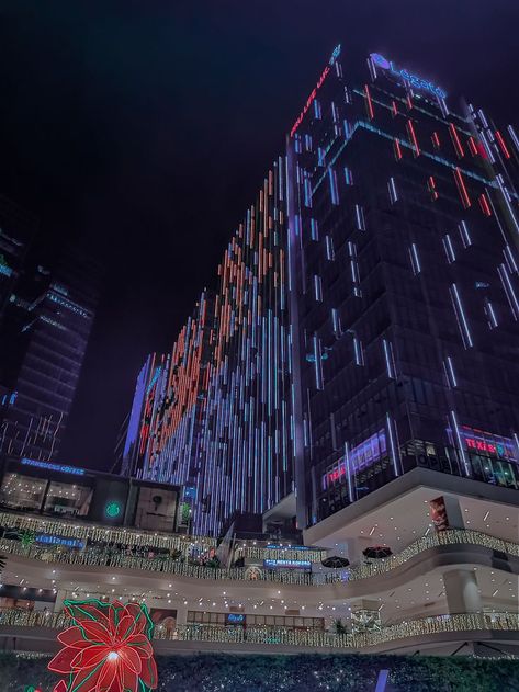 An upward view of building structure of Uptown Mall in BGC Startup Business Plan, Building Structure, Makati, Autumn Aesthetic, Start Up Business, Business Planning, Manila, Start Up, Times Square