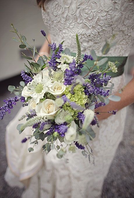 40 Ideas for Fresh Flower Wedding Bouquets Fresh Flower Bouquets Wedding, Shape Ideas, Purple Bouquets, Purple Bridal Bouquet, Purple Wedding Bouquets, Rose Bridal Bouquet, Lavender Bouquet, Military Wedding, Purple Wedding Flowers