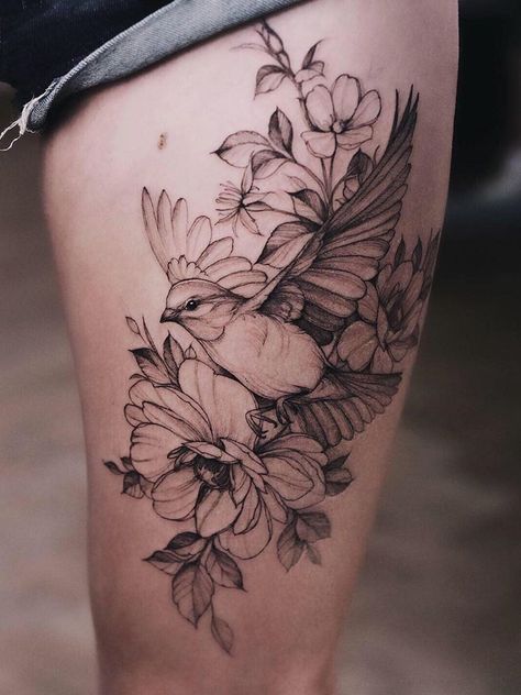 Diana Severinenko, Gold Tattoo Ink, Bird And Flower Tattoo, Bird Tattoo Sleeves, Bird With Flowers, Rosen Tattoo Frau, Bird Tattoos For Women, Flores Tattoo, Gold Tattoo