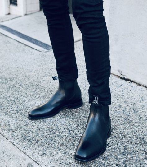 Rm Williams Boots Mens, Boots Mens Outfit, Chelsea Boots Outfit, William Black, Rm Williams, Hot Boots, Boots Mens, Chelsea Boots Men, Black Chelsea Boots