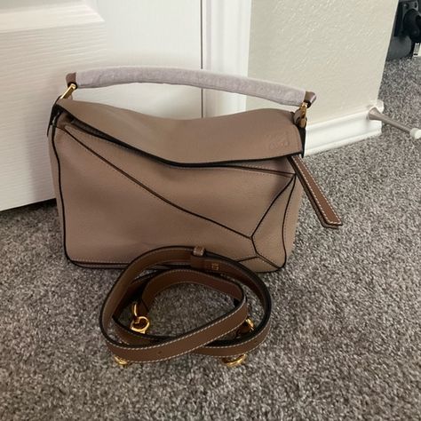 NEW Grained Calfskin Small Puzzle Bag Sand Mink Dual Color Loewe Puzzle Bag Sand, Loewe Puzzle Bag Outfit, Small Puzzle Bag, Loewe Handbags, Loewe Puzzle Bag, Loewe Puzzle, Mink Colour, Dream Bags, Puzzle Bag