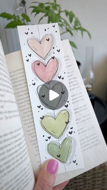 Valentine Watercolor Bookmarks, Diy Watercolour Bookmarks, Water Colour Bookmarks Easy, Watercolour Bookmarks Tutorials, Watercolor Bookmarks Ideas Simple, Watercolour Bookmarks Easy, Diy Bookmarks Watercolor, Watercolor Bookmarks Diy, Hopeful Art