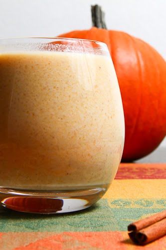 Pumpkin Pie White Hot Chocolate White Hot Chocolate, Hot Chocolate Recipes, Think Food, Milkshakes, White Hot, It Goes On, Slushies, Pumpkin Recipes, A Pumpkin