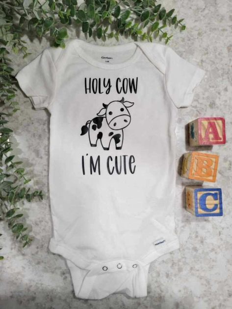 Gender Neutral Onesie Vinyl, Boy Onsies, Babby Shower, Cute Onesie, Farm Kids, Hospital Gifts, Neutral Baby Clothes, Clothes Girl