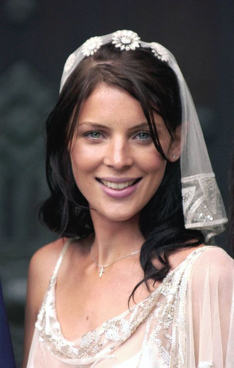 liberty ross natural makeup wedding makeup Natural Makeup Wedding, Ross Store, Rupert Sanders, Liberty Ross, Makeup Celebrity, Dress History, Wedding Abroad, Makeup Wedding, Show Us