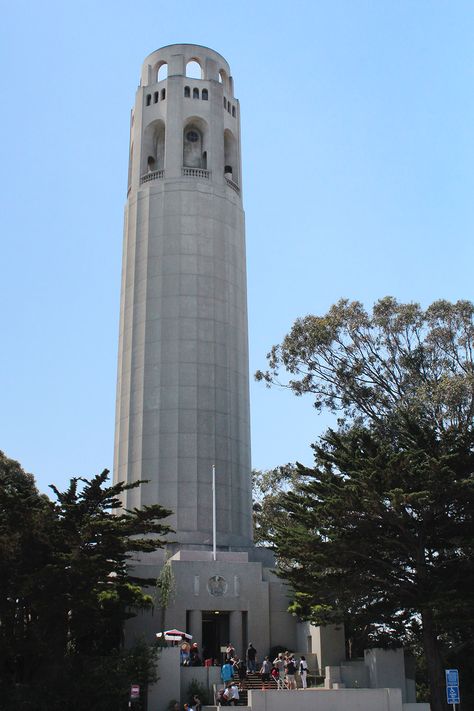 Coit Tower, San Francisco Coit Tower San Francisco, San Francisco Attractions, Weekend In San Francisco, Usa Holiday, San Francisco Girls, To Do In San Francisco, Mansion Tour, Visit San Francisco, Alcatraz Island