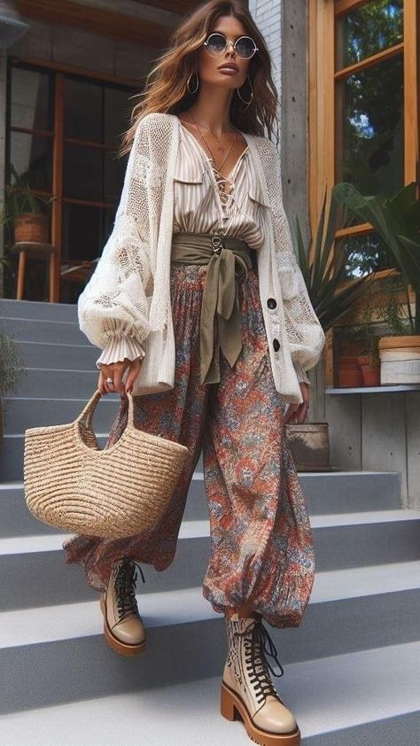 Creative Woman Outfit, Rachel Zoe Style Outfits Boho, Tailored Boho Fashion, Romantic Nomad Style, Boeheim Outfits, Hot Weather Boho Outfits, Professional Bohemian Outfits, Bohemian Style Outfits Summer, Elegant Boho Fashion