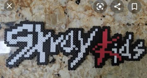 Skz Perler Bead Patterns, Kpop Pearler Beads, Txt Perler Beads, Stray Kids Perler Beads, Skz Perler Beads, Kpop Perler Bead Patterns, Kpop Perler Beads, Stray Kids Pixel Art, Mini Hama Beads