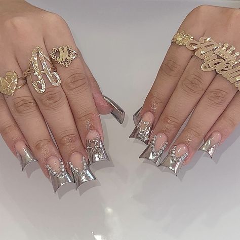 ig: _grabbersbydrea Long Acrylic Nail Designs, Duck Nails, French Tip Acrylic Nails, Unique Acrylic Nails, Long Square Acrylic Nails, Pink Acrylic Nails, Square Acrylic Nails, Birthday Nails, Luxury Nails