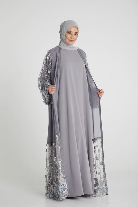 Simple Abaya, Abaya Fashion Dubai, Modele Hijab, Modest Fashion Hijab, Muslimah Dress, Islamic Dress, Mode Abaya, Muslim Fashion Dress, Abaya Designs