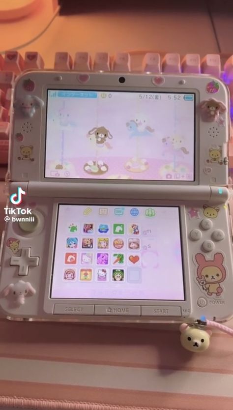 3ds Xl Aesthetic, 2ds Aesthetic, Pink 3ds, 2000s Tech, Kawaii Lifestyle, Sticker Deco, Naruto Jiraiya, Cozy Games, Nintendo Console