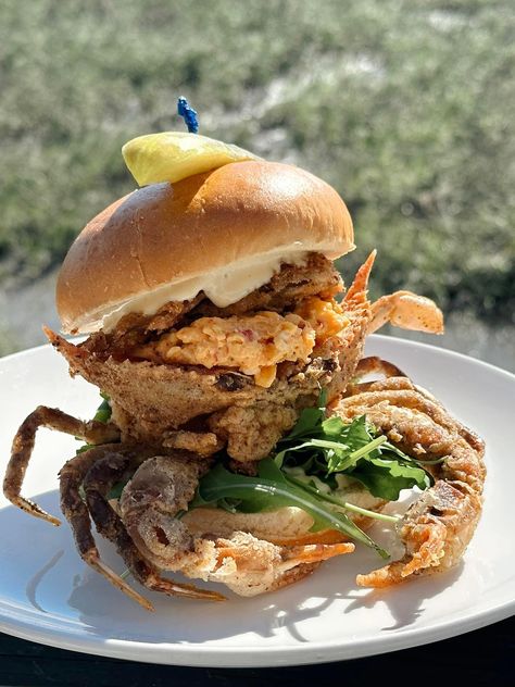 Carolina Soft Shell Crab Sandwich🦀Crispy soft shell crab with a fried green tomato, pimento cheese & garlic aioli on a brioche bun. Crab Toast, Soft Shell Crab Recipe, Crab Sandwich, Crab Recipe, Malibu Rising, Brioche Bun, Soft Shell Crab, Fried Green, Garlic Aioli