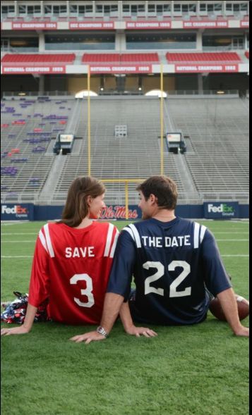 Pre Wedding Photoshoot Theme, Hoco Pics, Hotty Toddy, Pre Wedding Shoot Ideas, Funny Wedding Photos, Ole Miss Rebels, Photoshoot Themes, Couple Photoshoot Poses, Wedding Games