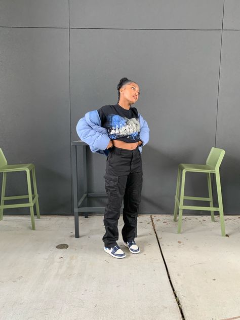 Obsidian 1s Outfit, Blue Jordans Outfit, Black Cargos, Outfit Inspo Streetwear, Outfit Jordan, Jordan 1 Obsidian, Jordan 1 Blue, Jordan Outfit, Blue Jordans