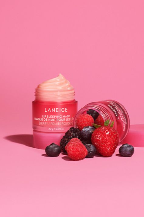 Laneige Photography, Laneige Lip Sleeping Mask Aesthetic, Laneige Lip Mask Sweet Candy, Lange Lip Mask, Laneige Lip Mask Berry, Laneige Berry Lip Mask, Laneige Lip Sleeping Mask Gummy Bear, Laneige Berry, Laneige Products