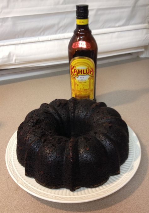 Kahlua Recipes, Kahlua Cake, Homemade Cake Recipes Chocolate, Three Family, Cake From Scratch, Homemade Chocolate Cake, Boozy Desserts, Chocolate Bundt Cake, Sweet Butter