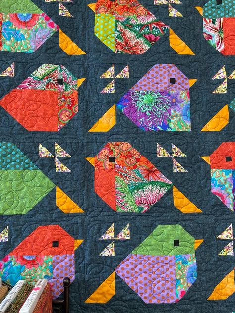 Sparrows Quilt Kit 65x71 Basic Quilt Patterns, Sparrows Quilt, Bird Quilt Blocks, Basic Quilt, Quilting Designs Patterns, Quilt Square Patterns, Bird Quilt, Scrap Quilt Patterns, Animal Quilts