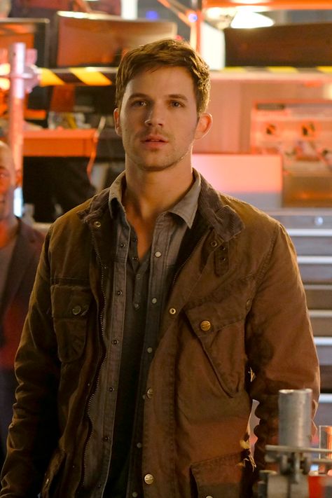 5 places you've seen Matt Lanter on screen, sponsored by NBC's Timeless. Matt Lanter Timeless, Looks Quotes, Timeless Series, Matt Lanter, Scruffy Men, Man Photography, Totally Awesome, It Goes On, Photography Poses For Men