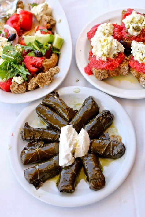 My 5 Favorite Gluten-Free Dishes in Greece Beans Stew, Stuffed Vine Leaves, Stuffed Grape Leaves, Detox Diet Plan, Gluten Free Dishes, Gluten Free Eating, Fitness Magazine, Turkish Recipes, Detox Diet